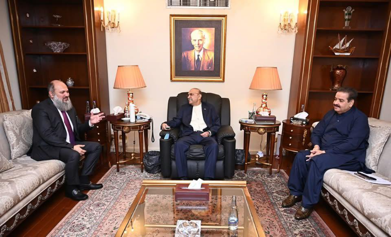 Mr. Mir Ali Hassan Zehri, Minister Agriculture Balochistan, Meets President Mr. Asif Ali Zardari for Hub Development